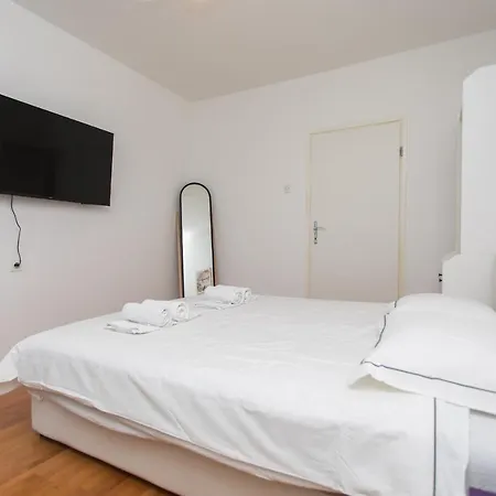 Beus Downtown Appartement *